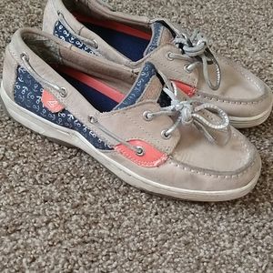 CUTE SPERRY DRESS SHOES😍😍